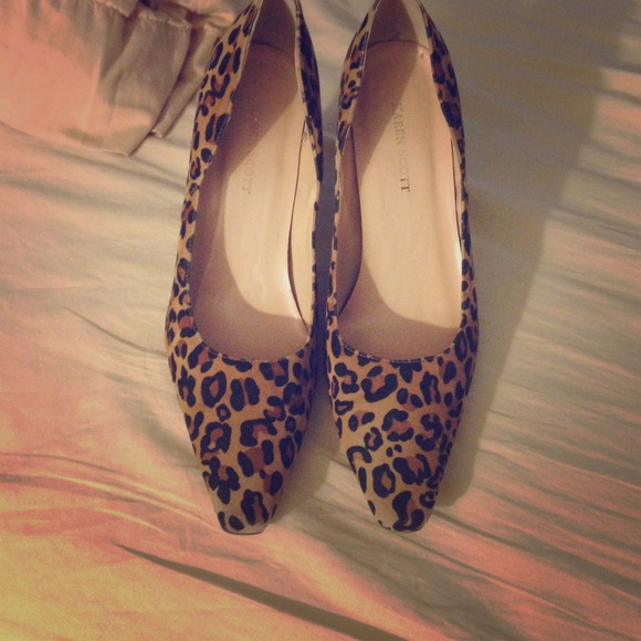 Leopard heels