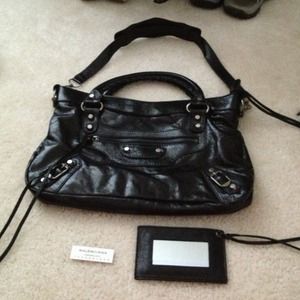 Black leather Balenciaga bag