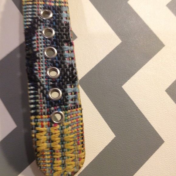 Geneva Aztec Watch - Picture 4 of 4