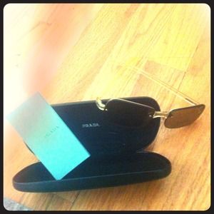 Prada never worn sunglasses