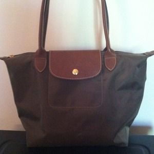 Longchamp medium tote