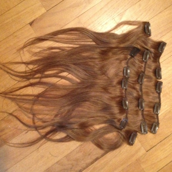 HOLD!!!!   Human hair brown 16' extensions