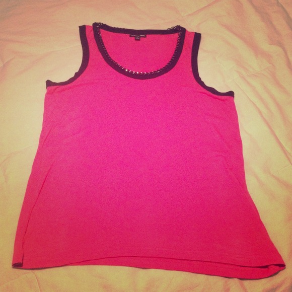 🚫SOLD🚫⭐Brand new without tags, hot pink with