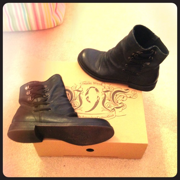 Nine West Black Biker Style Boots!