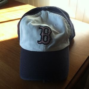 Feminine Red Sox Baseball Hat