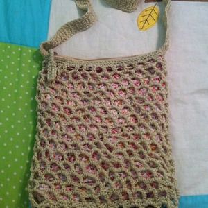 Mudd cross body purse