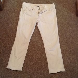 White capris