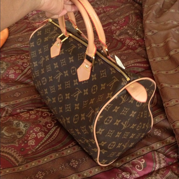 **Ready to Sell** LV Speedy 35 SOLD