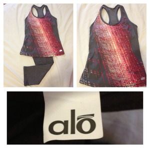 🚫Bundled🚫NWT Yoga Activewear Tank Size XS