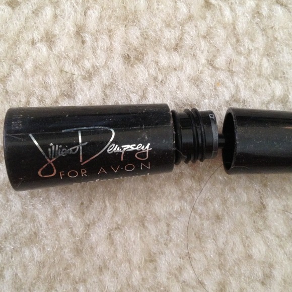 Eyeshadows - Picture 2 of 4