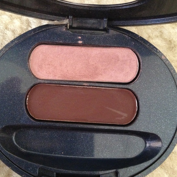 Eyeshadows - Picture 4 of 4