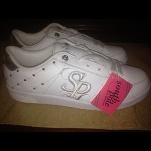 South Pole athletic shoes new with tags sz 8 1/2