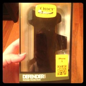 Otterbox clip for iPhone 5