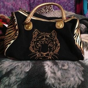 SOLDDD RARE Betsey Johnson Purse