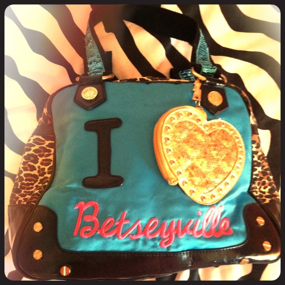 Betsey Johnson Betseyville purse