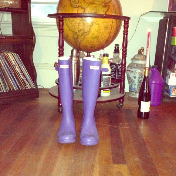 Hunter rain boots size 6!