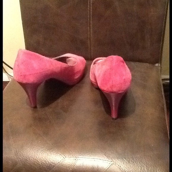 REDUCED. Cute suede pink/rose pumps - Picture 3 of 4