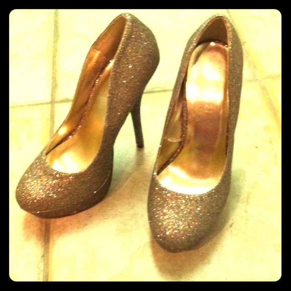 Forever 21 Shoes - Sparkle Heels 👸