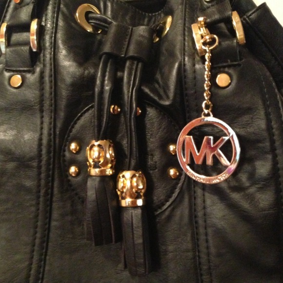 Michael Kors Purse. RESERVED❗❗❗❗