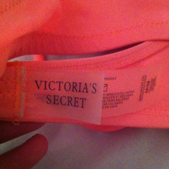 Victoria's Secret medium sized neon top - Picture 4 of 4