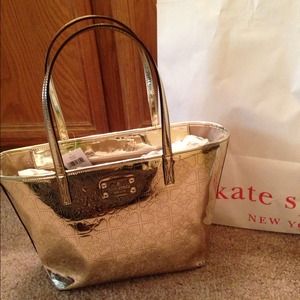 ❌Sold❌Kate Spade tote!