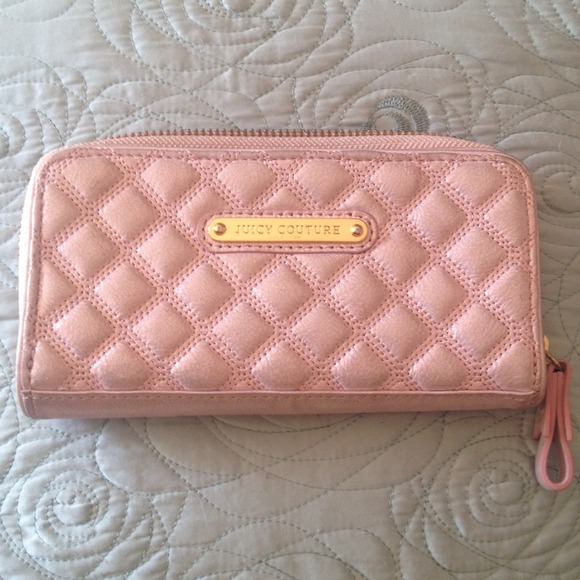 Pink Juicy Couture wallet