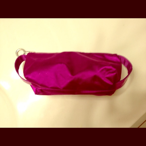 MAC Make-up Bag Small - Picture 1 of 1