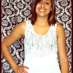 Love letters cropped tank