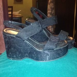 BCBG wedge sandals/shoes