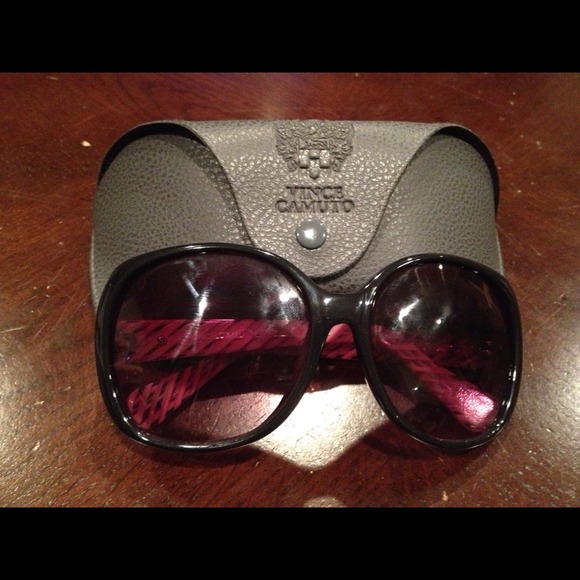 Vince Camuto Blk/Pink Sunglasses Excellent Cond.