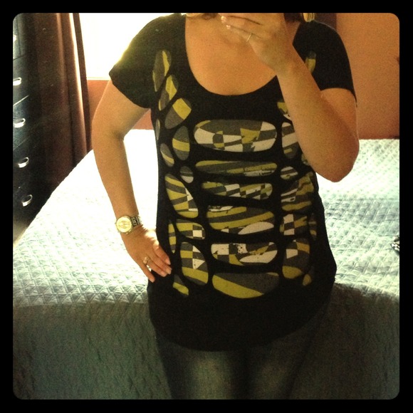 ✨Reduced✨BCBG top