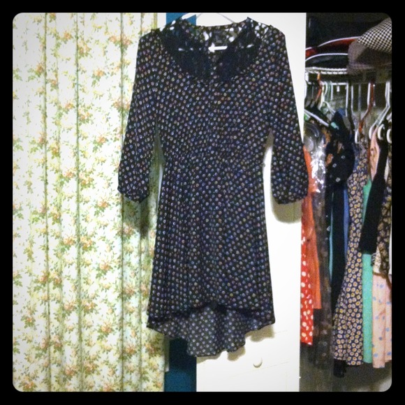 Floral high low dress from f21. Worn once.