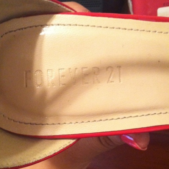 Red wedges - Picture 3 of 3