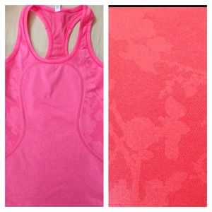 💰💵SOLD💰💵Lululemon Switfly Racerback Tank 4