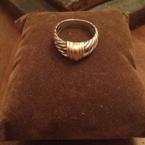 David Yurman authentic ring, size 8