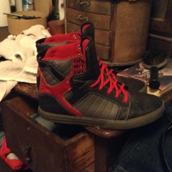 Authentic Supra Skytops size 11