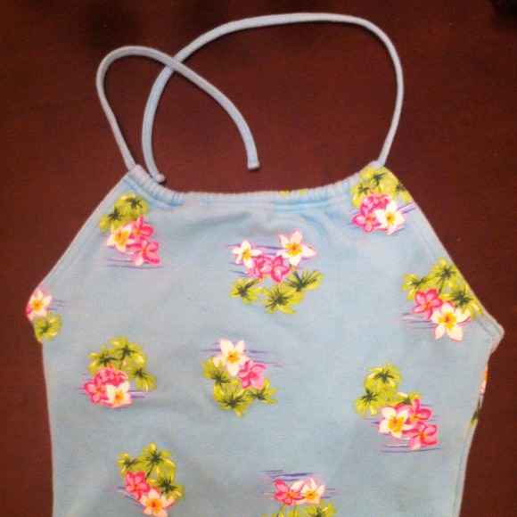 🌺Summer Flowers Halter Top🌺