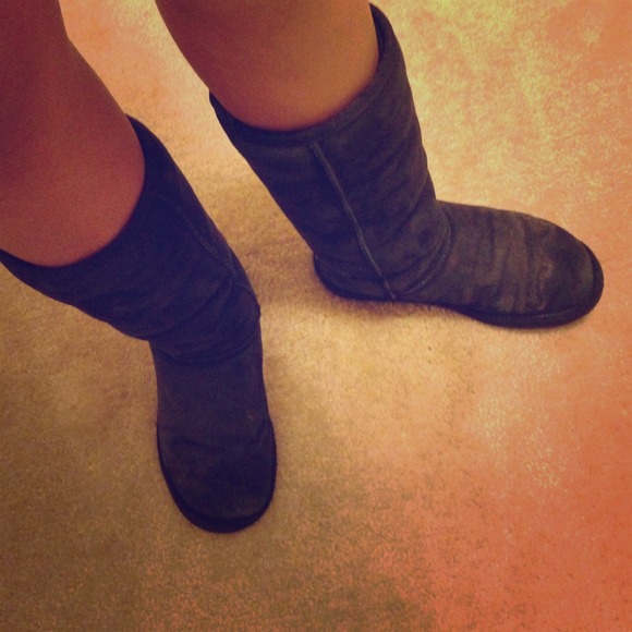 Authentic UGGS