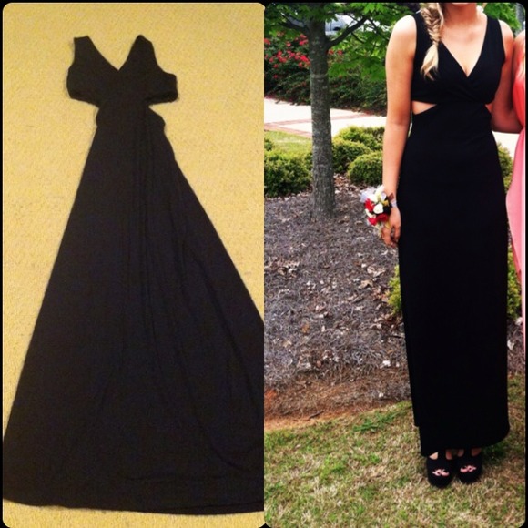 Maxi dress with cut outs