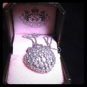 Heart Necklace | | comes with box