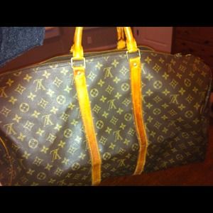 Louis Vuitton Luggage (55 size) - hold for neenaq