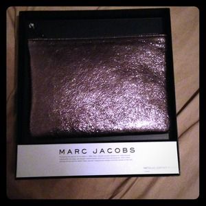 Marc Jacobs makeup bag❌reserved❌