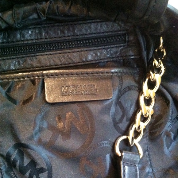 Sold ❌Michael Kors large bag authentic - Picture 2 of 3