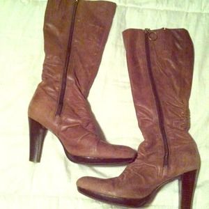 100% leather boots