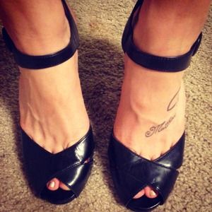 American Eagle heels😊