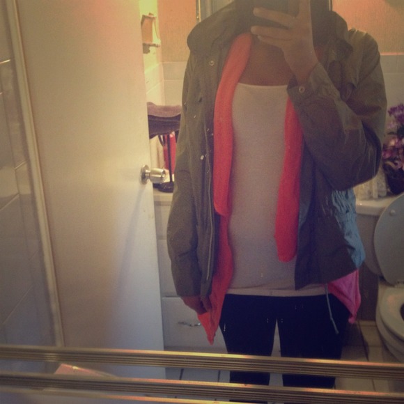 GAP jackettttt! 🙈🙉