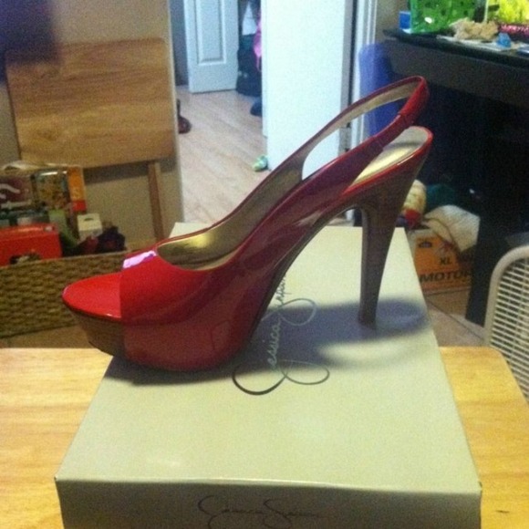 👠SOLD👠 - Picture 2 of 3