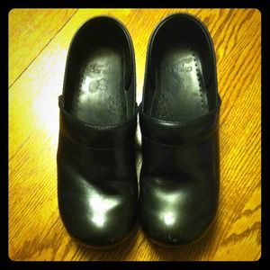 🌺Reduced🌺Dansko Clogs - Black