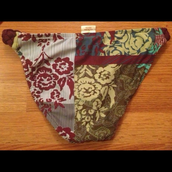 EEEUC Lucky Brand 2-piece bikini! Size S - Picture 1 of 3