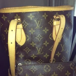 AUTHENTIC Louis Vuitton petite bucket set!